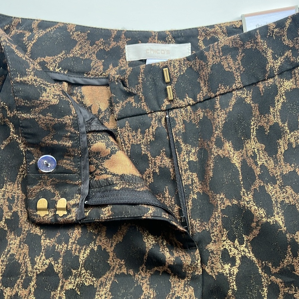 NWT • Chicos Animal print Pant • Size 6 (0.5) - Picture 7 of 10